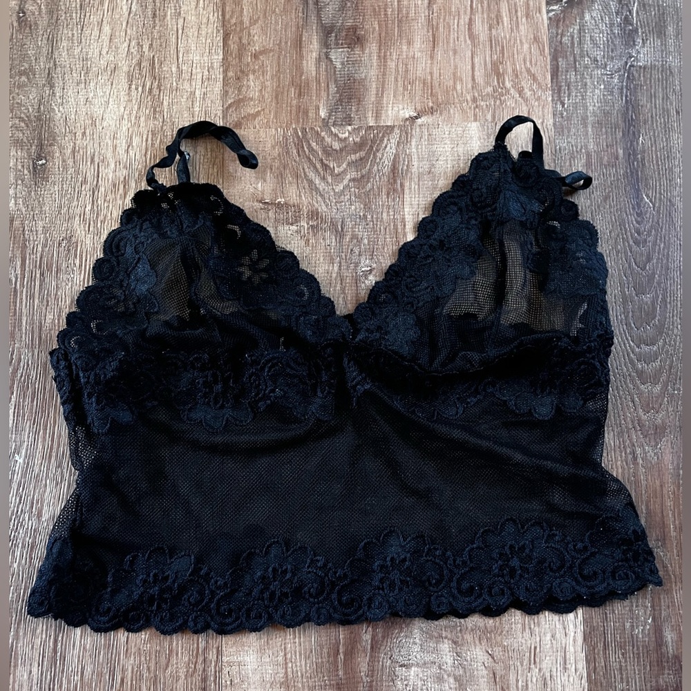 Rampage Lace Top size L